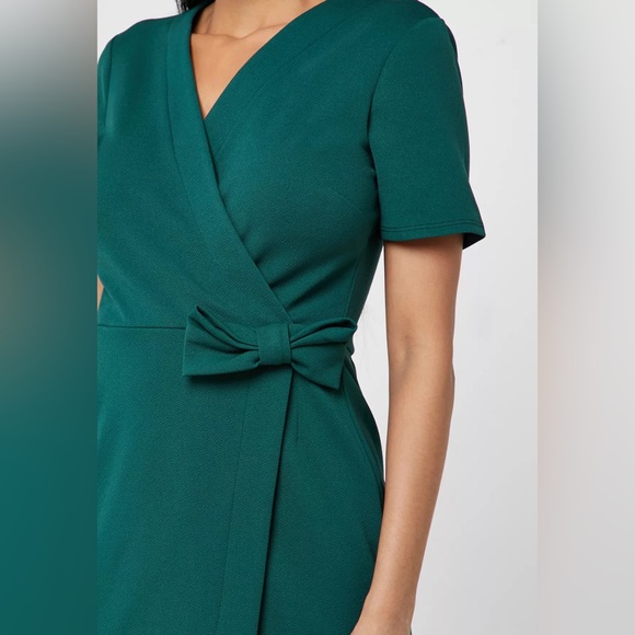 Dorothy Perkins Women Green Side Bow Wrap Dress - Picture 3 of 4